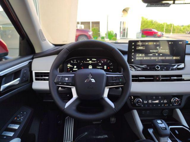 new 2025 Mitsubishi Outlander car, priced at $43,495