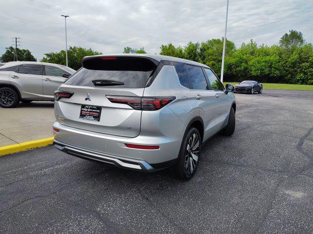 new 2025 Mitsubishi Outlander car, priced at $36,135
