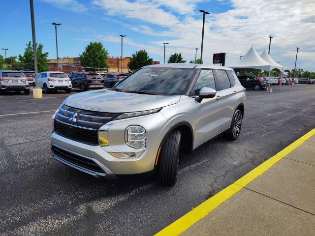 new 2025 Mitsubishi Outlander car, priced at $36,135