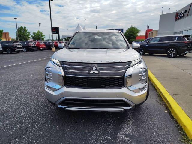 new 2025 Mitsubishi Outlander car, priced at $36,135