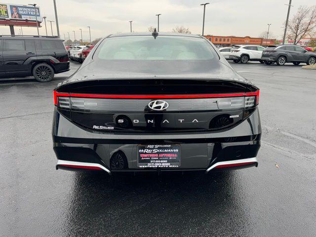 new 2025 Hyundai Sonata car, priced at $30,960