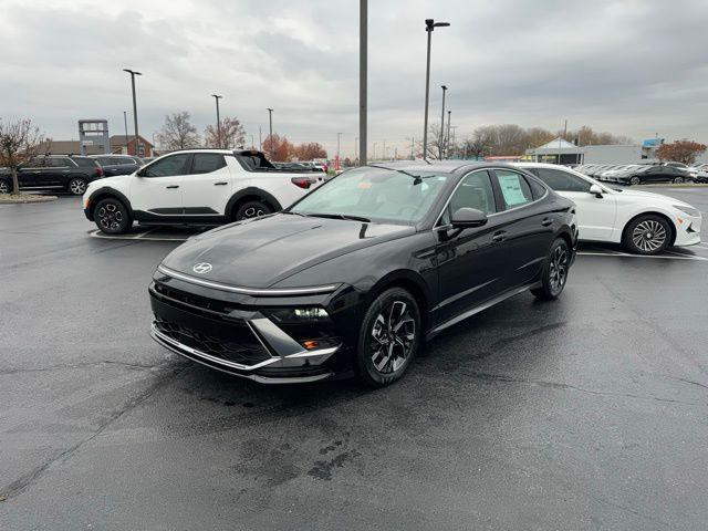 new 2025 Hyundai Sonata car, priced at $30,960