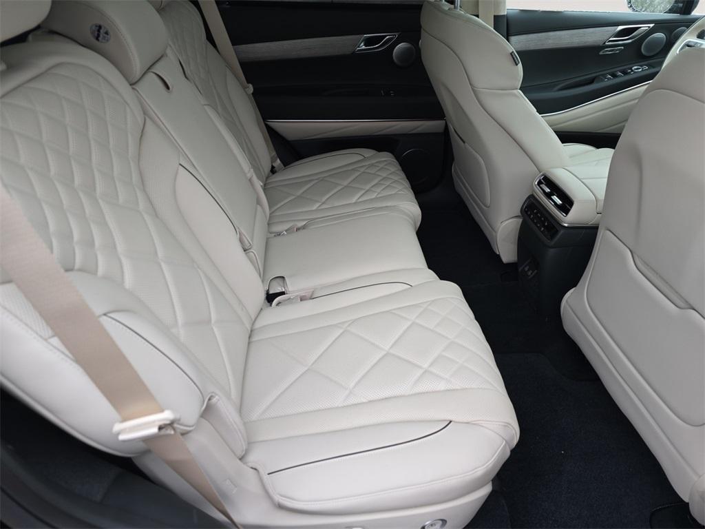 new 2025 Genesis GV80 car, priced at $82,689