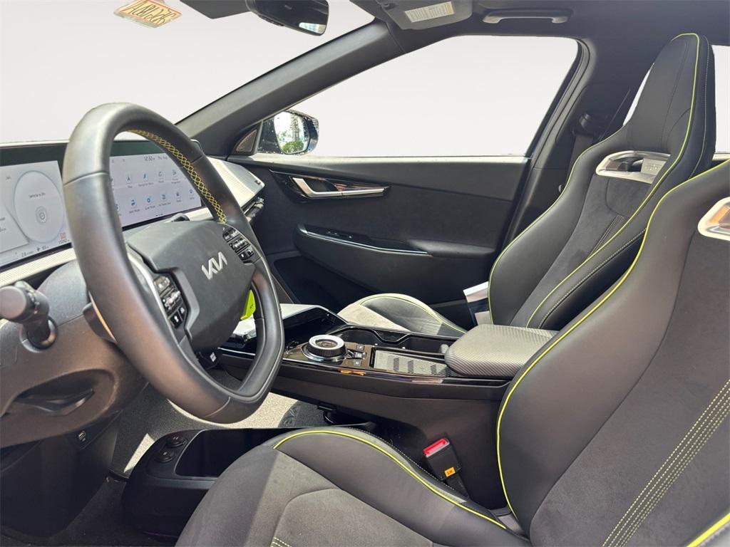 used 2023 Kia EV6 car, priced at $29,977