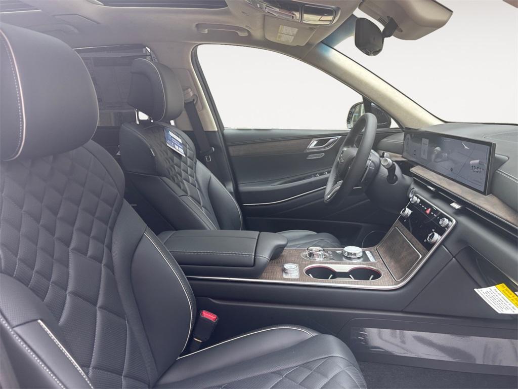 new 2025 Genesis GV80 car, priced at $82,600