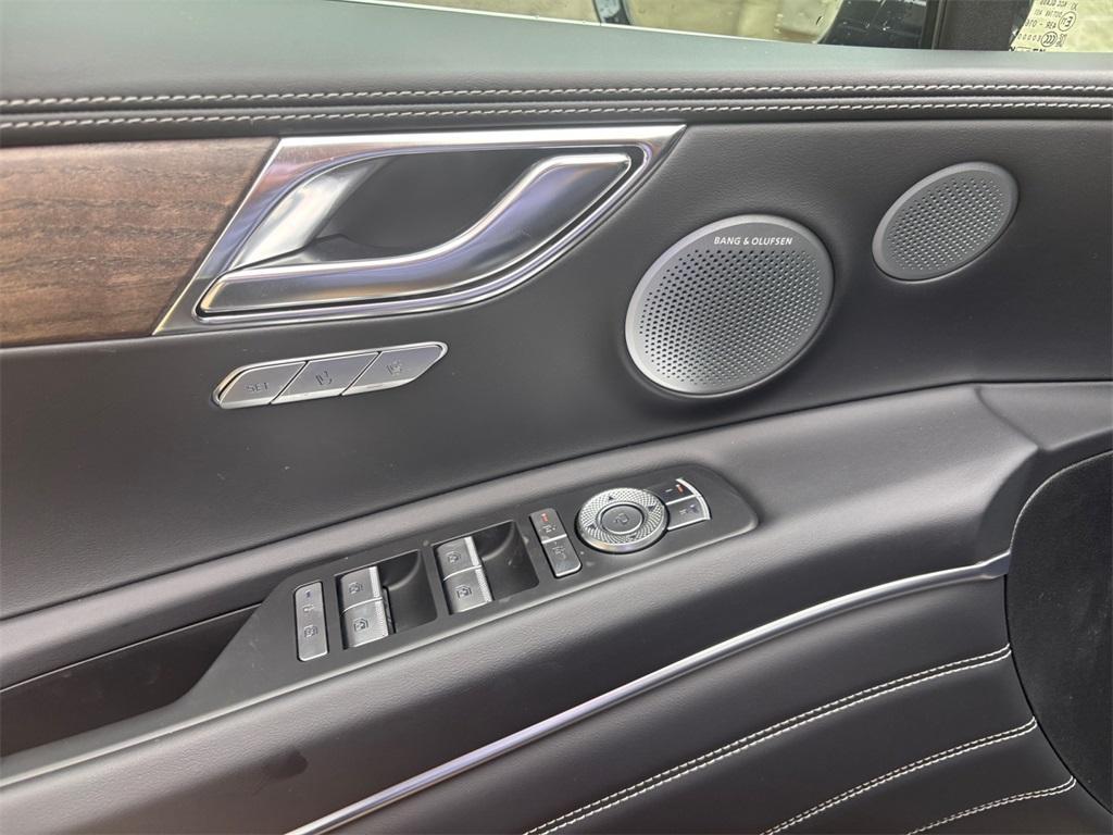 new 2025 Genesis GV80 car, priced at $82,600