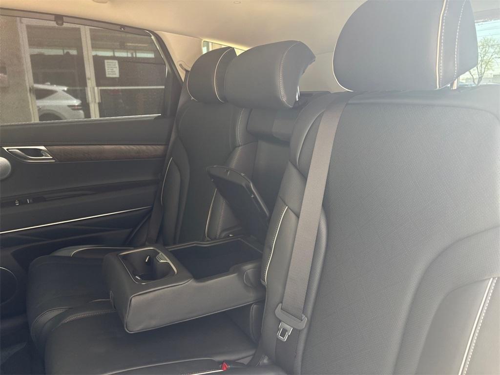 new 2025 Genesis GV80 car, priced at $73,914