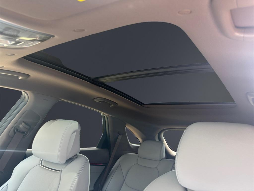 new 2026 Genesis GV70 car