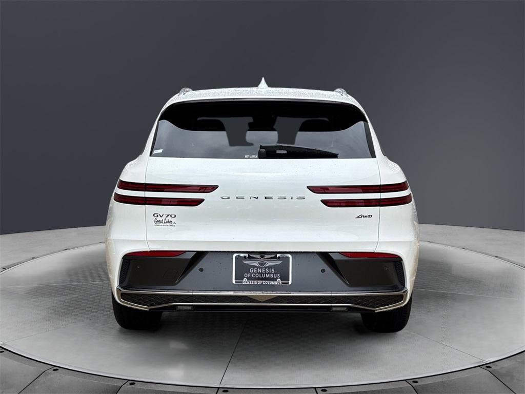 new 2026 Genesis GV70 car