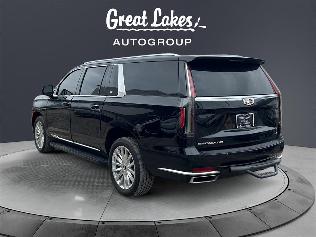used 2023 Cadillac Escalade ESV car, priced at $69,577