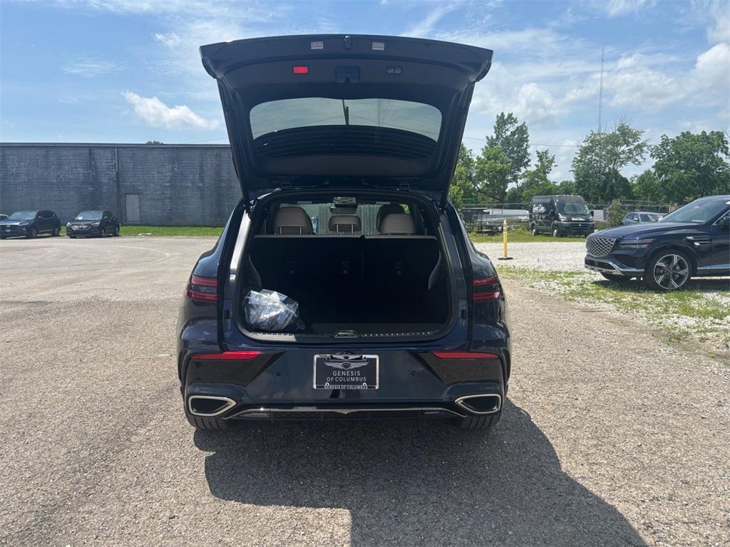 new 2026 Genesis GV70 car
