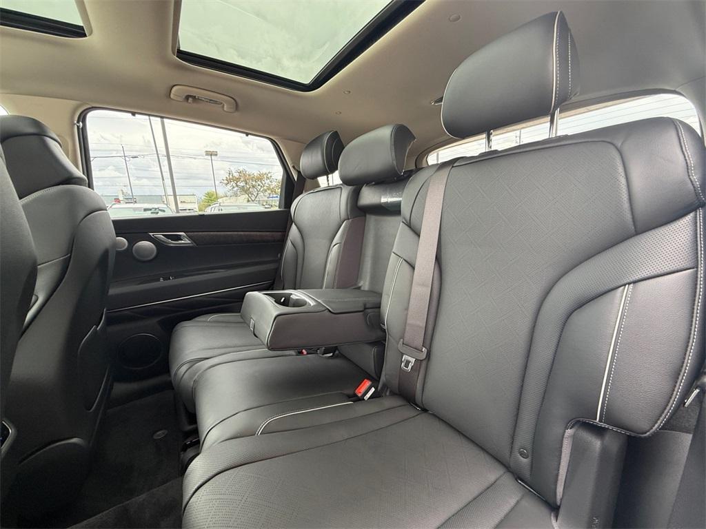 new 2025 Genesis GV80 car, priced at $73,245