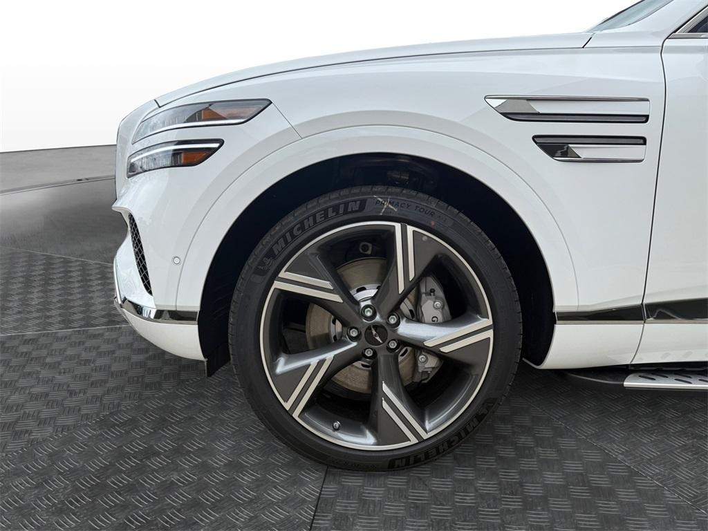 new 2025 Genesis GV80 car, priced at $73,245