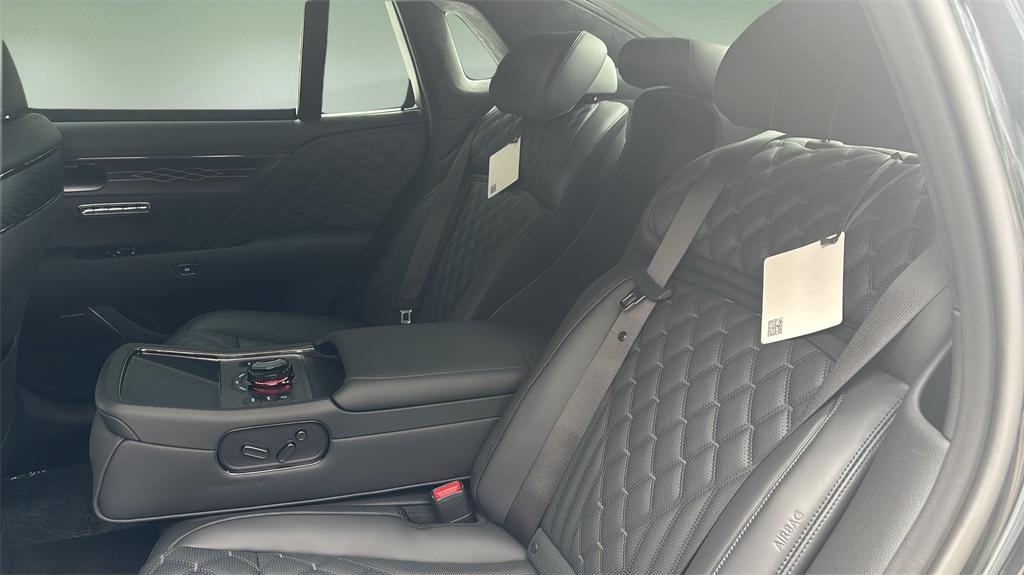 new 2026 Genesis G90 car, priced at $108,200