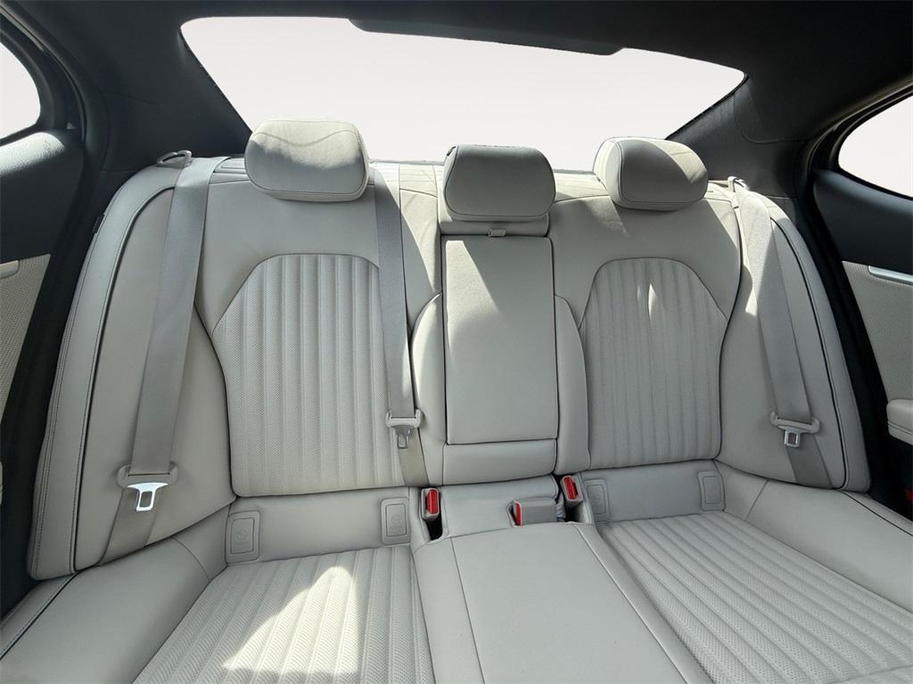 new 2025 Genesis G70 car, priced at $48,663