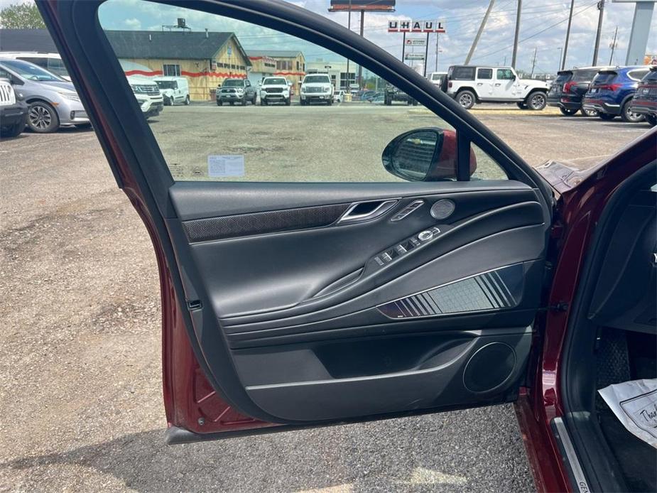 new 2024 Genesis G80 car, priced at $68,796