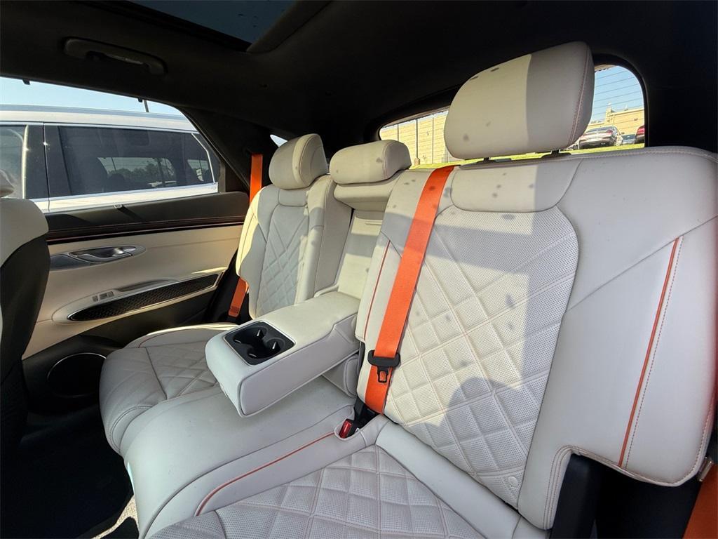 new 2025 Genesis G70 car, priced at $55,539
