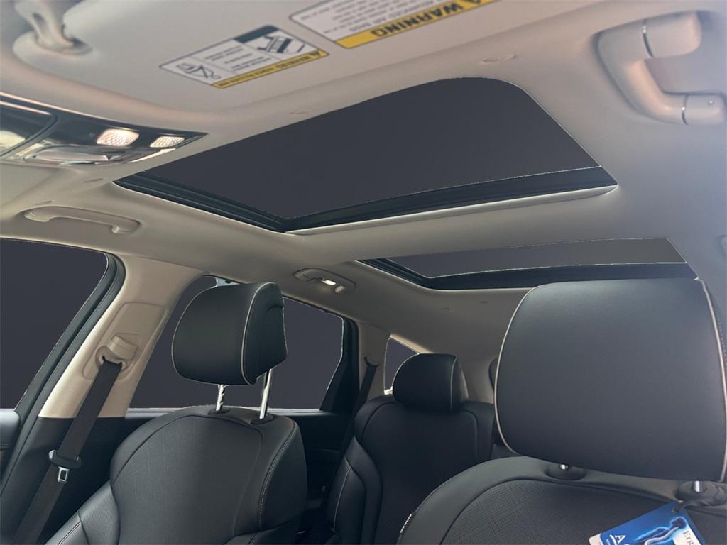 new 2025 Genesis GV80 car, priced at $73,935