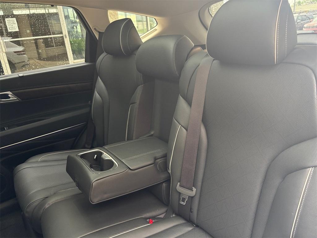 new 2025 Genesis GV80 car, priced at $73,935