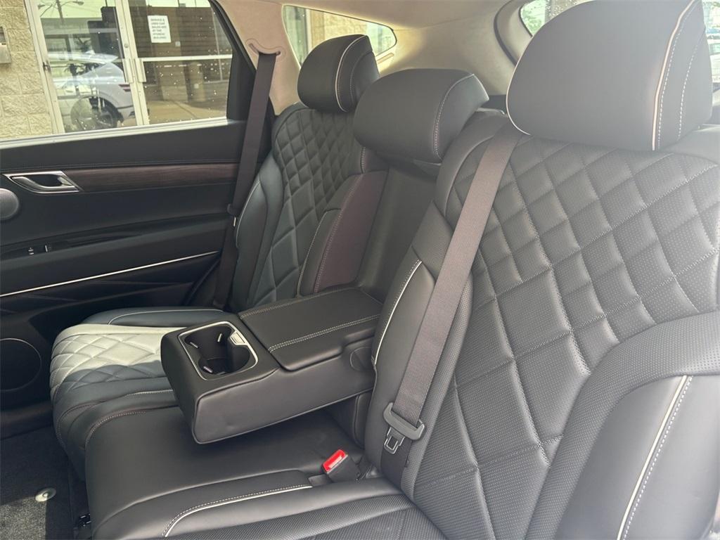 new 2025 Genesis GV80 car, priced at $82,600