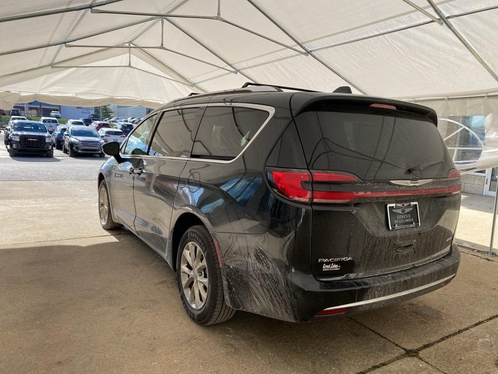 used 2021 Chrysler Pacifica car, priced at $28,822