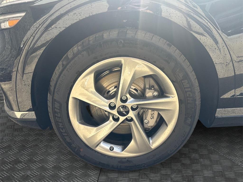 new 2026 Genesis GV70 car