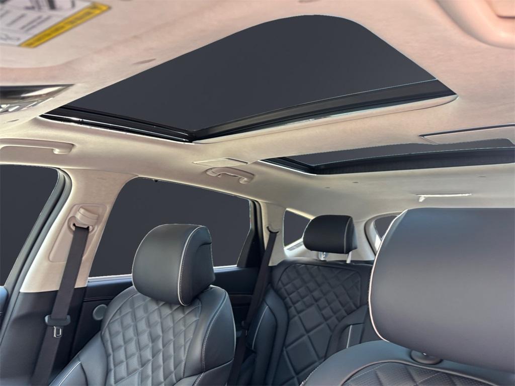 new 2025 Genesis GV80 car, priced at $82,995