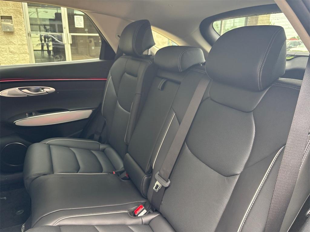 new 2026 Genesis GV70 car