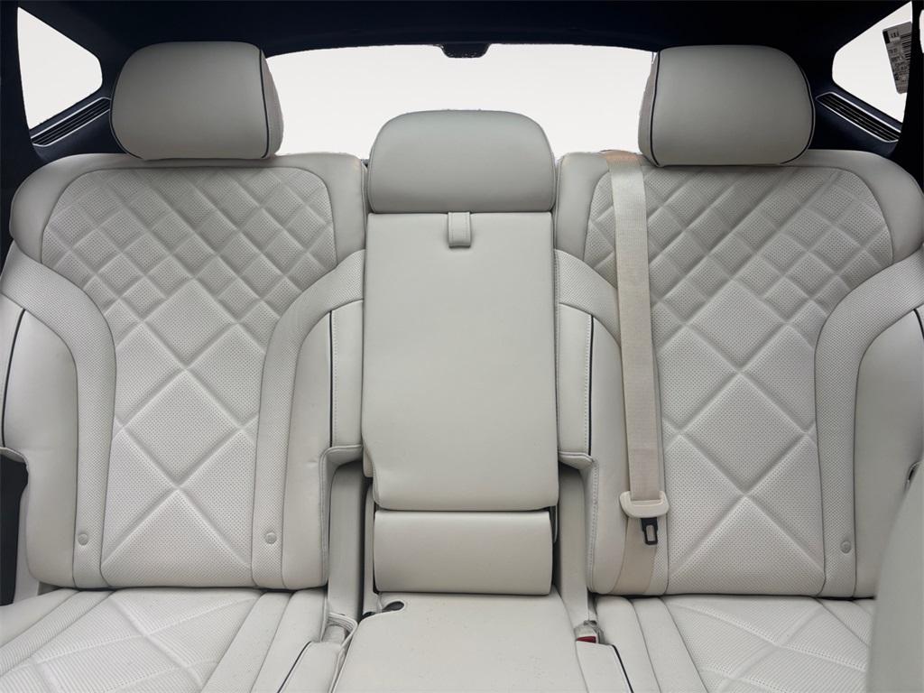 new 2025 Genesis GV80 car, priced at $82,764