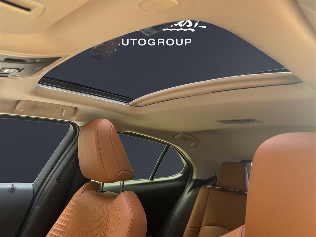 used 2020 Lexus UX 250h car, priced at $23,277