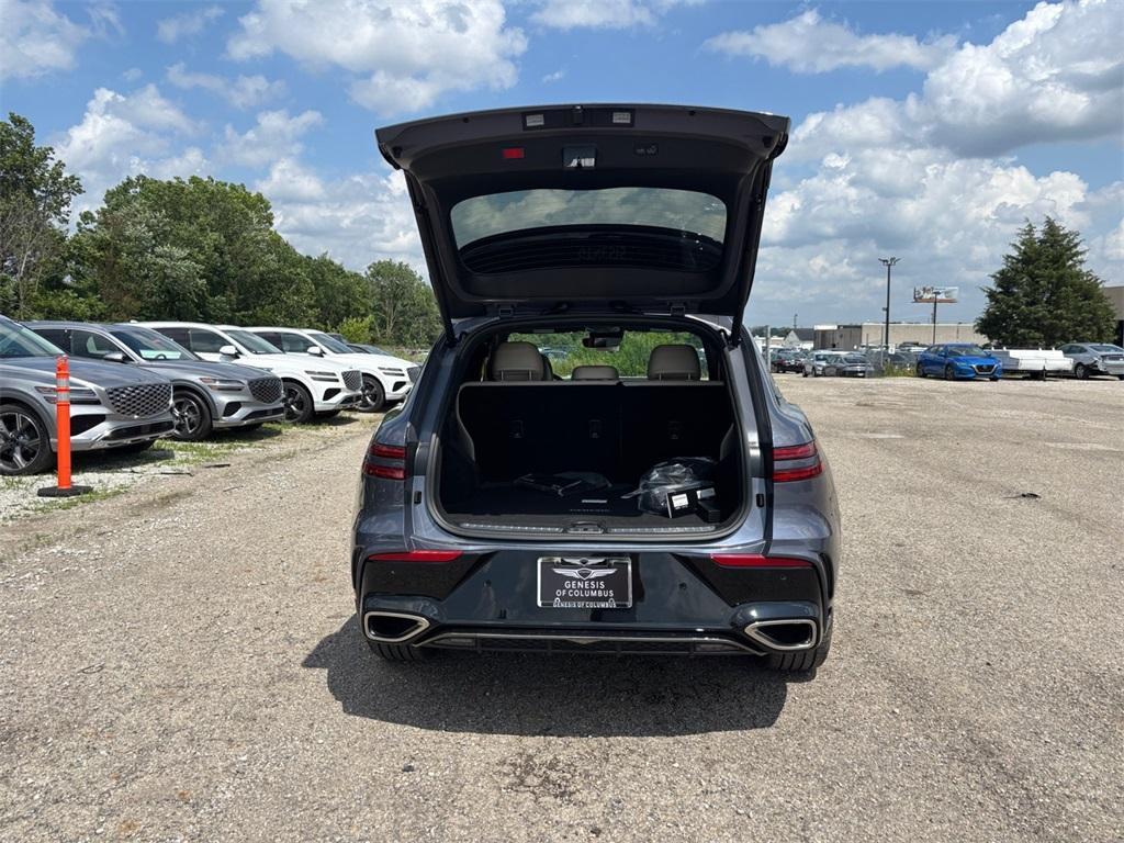 new 2026 Genesis GV70 car