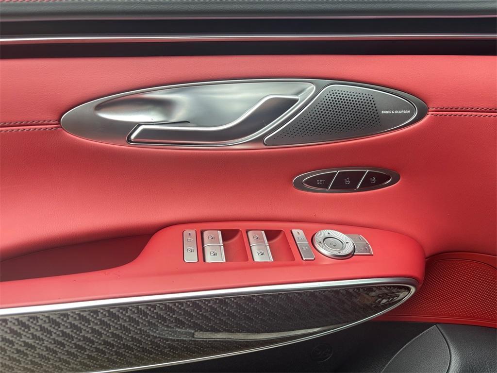 new 2026 Genesis GV70 car