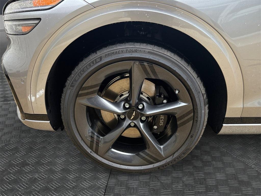 new 2026 Genesis GV70 car