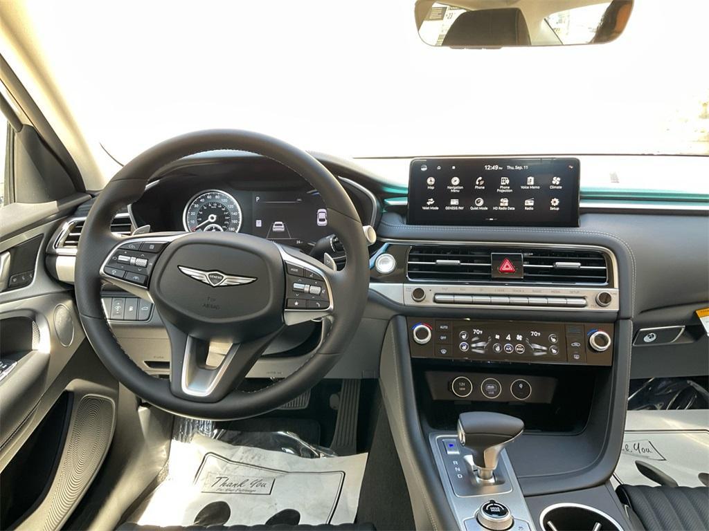 new 2026 Genesis GV70 car