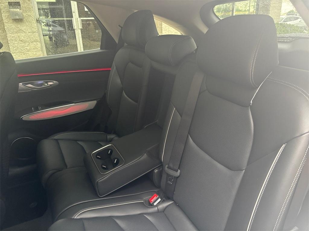 new 2026 Genesis GV70 car