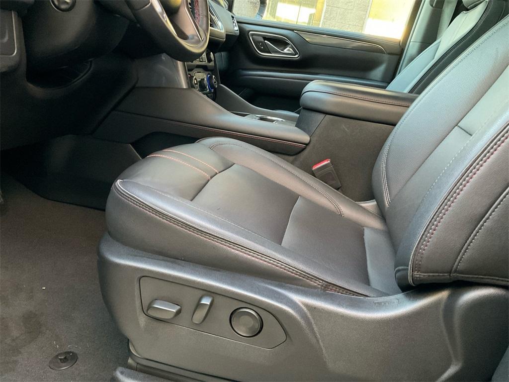 used 2024 Chevrolet Suburban car, priced at $69,233