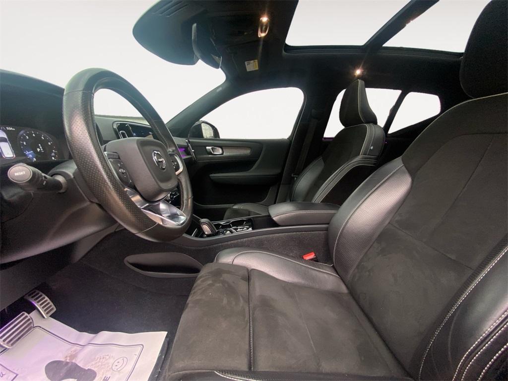 used 2021 Volvo XC40 car, priced at $20,933