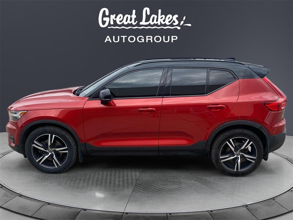 used 2021 Volvo XC40 car, priced at $20,933