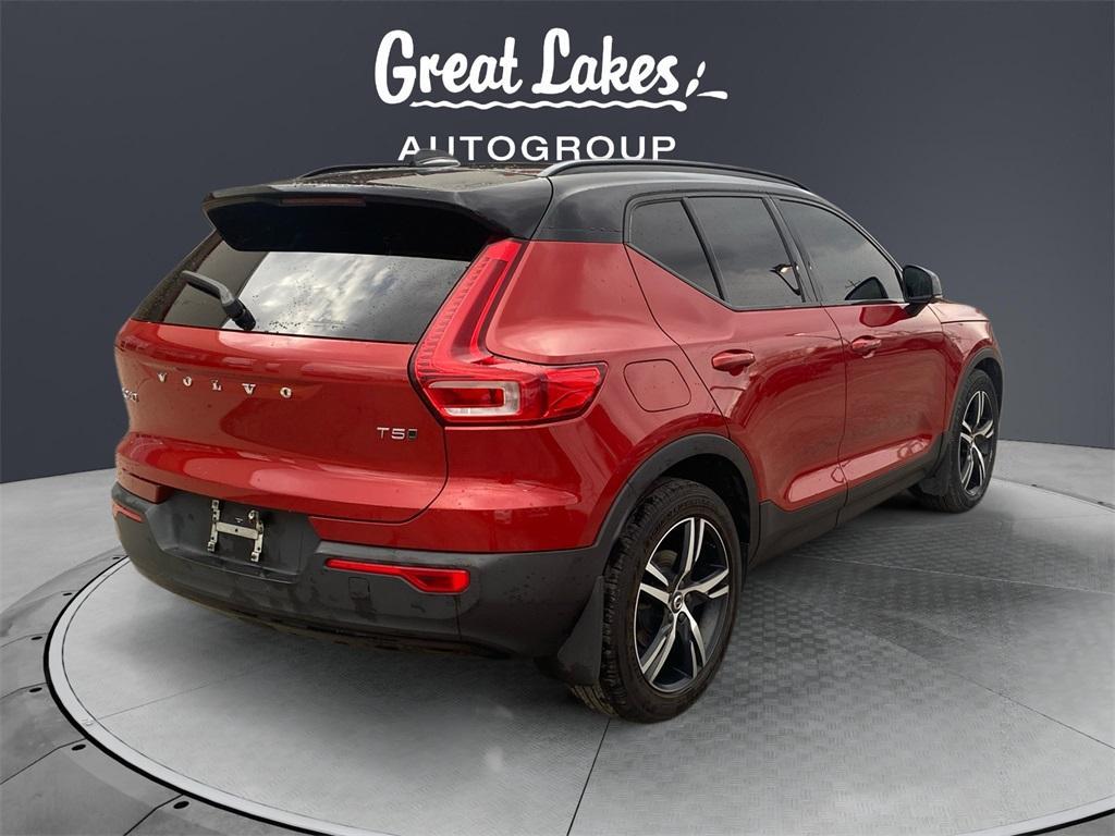 used 2021 Volvo XC40 car, priced at $20,933