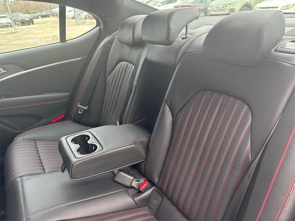 new 2025 Genesis G70 car, priced at $50,245