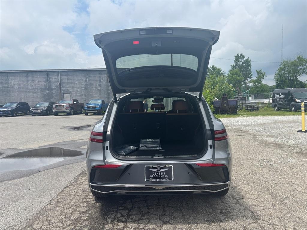 new 2026 Genesis GV70 car