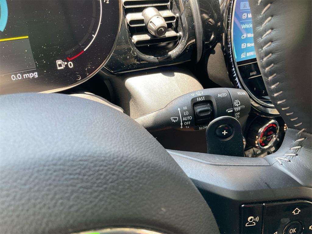 used 2023 MINI Hardtop car, priced at $24,277