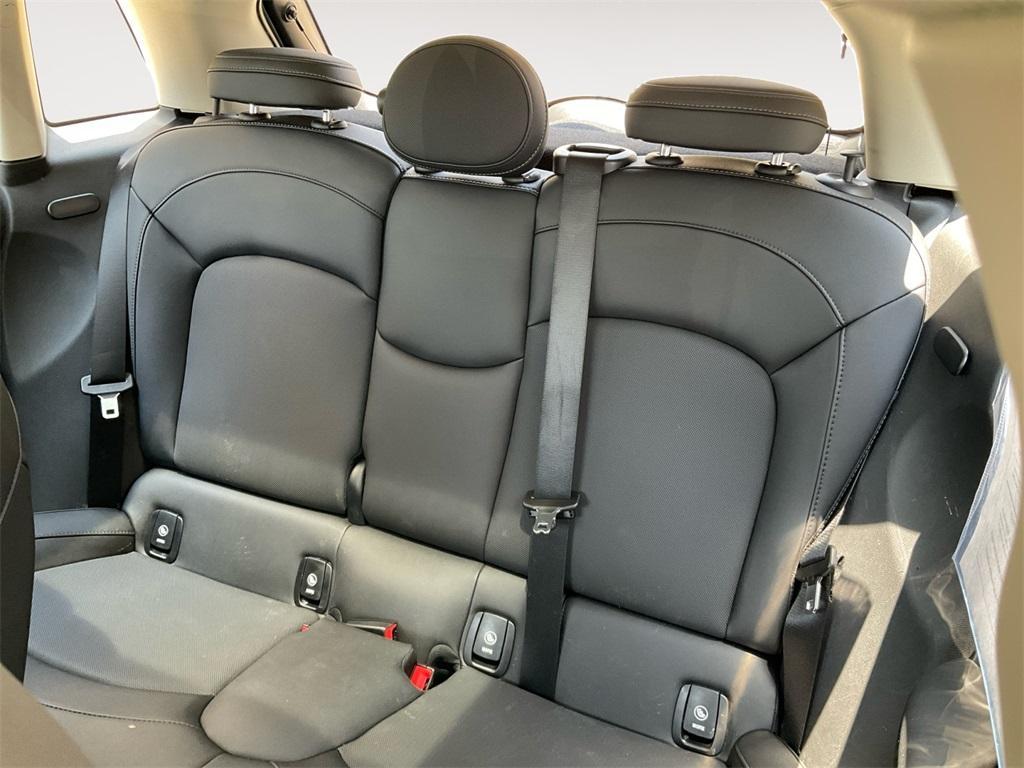 used 2023 MINI Hardtop car, priced at $24,277