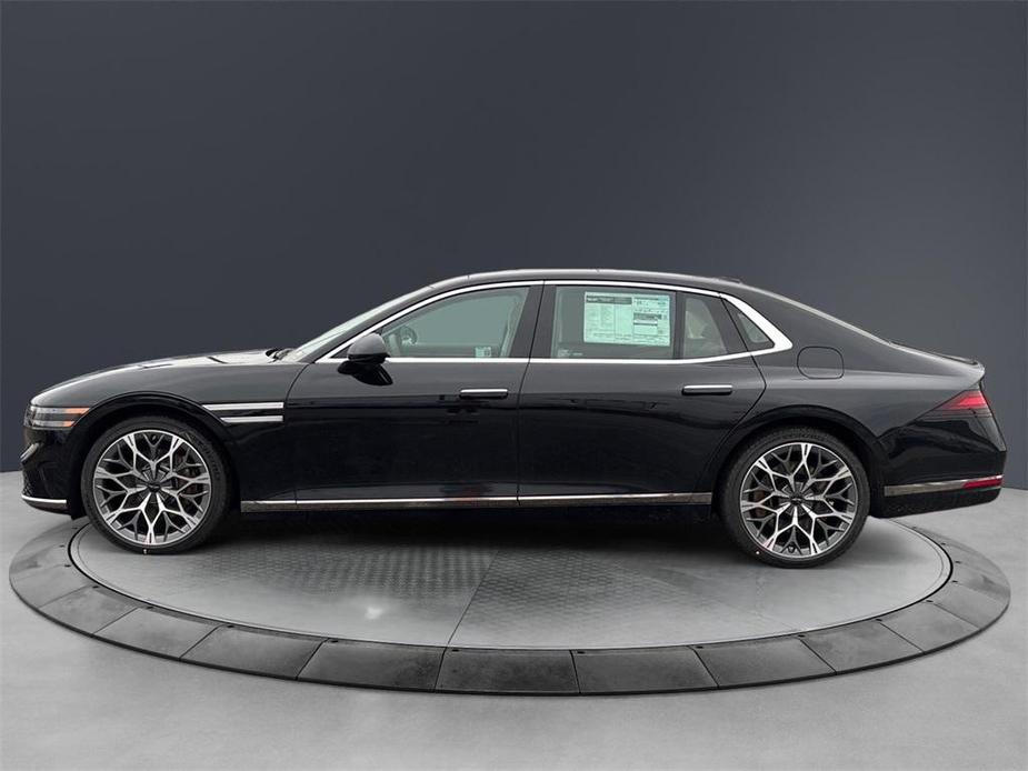 new 2025 Genesis G90 car, priced at $102,030