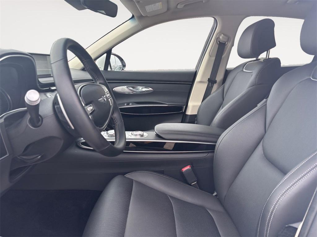 new 2025 Genesis GV70 car, priced at $47,340