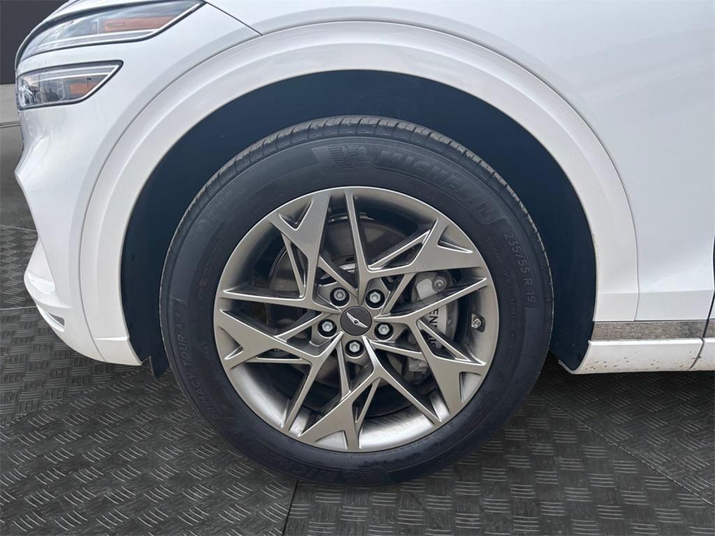 new 2025 Genesis GV70 car, priced at $47,340
