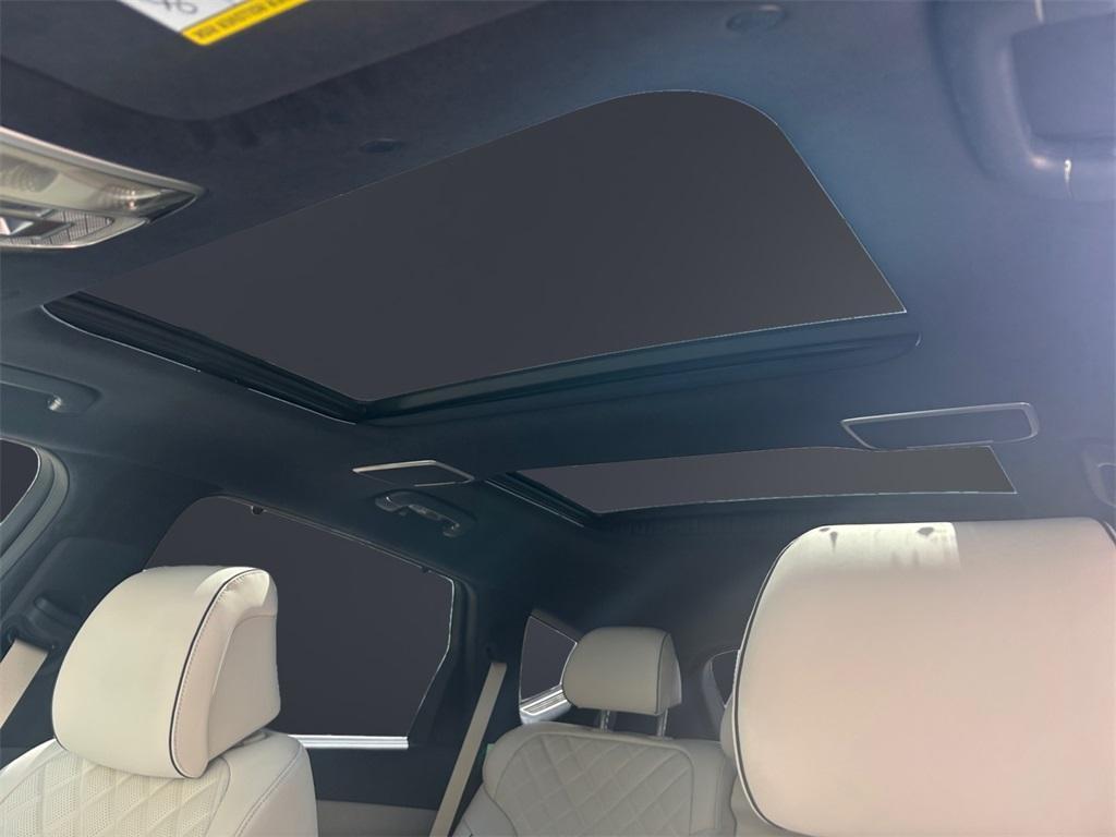 new 2025 Genesis GV80 car, priced at $82,824