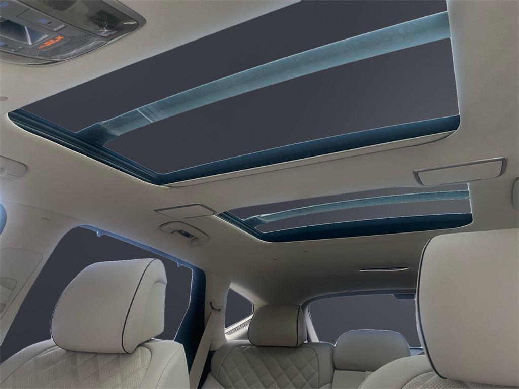 new 2025 Genesis GV80 car, priced at $82,644