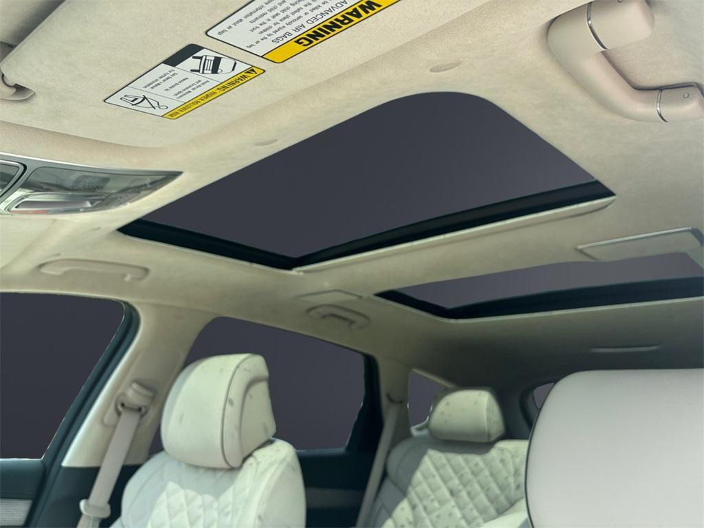 new 2025 Genesis GV80 car, priced at $82,975