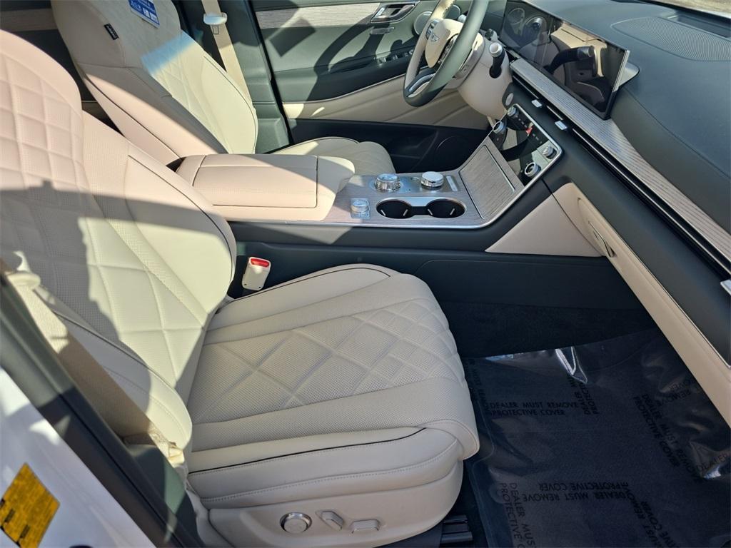 new 2025 Genesis GV80 car, priced at $81,920